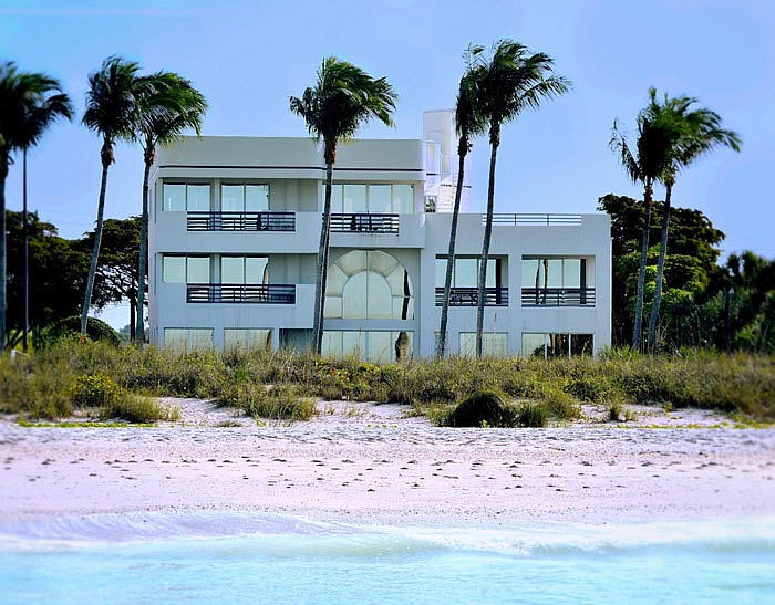 This  Nokomis home sold  for $3,495,000.