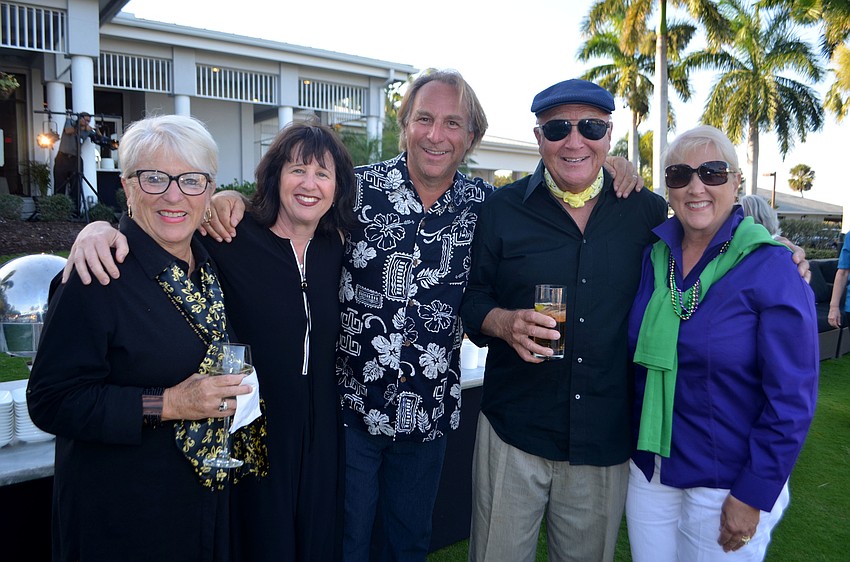 Neille Wilson, Joy and Ralph Shepherd, Alan Wilson and Anita Oberwetter