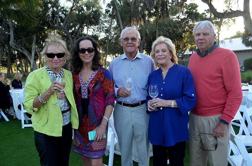 Susan Armitage, Cheryl Sutton , Ernst Ounpuu and Carole and Allan Gehring