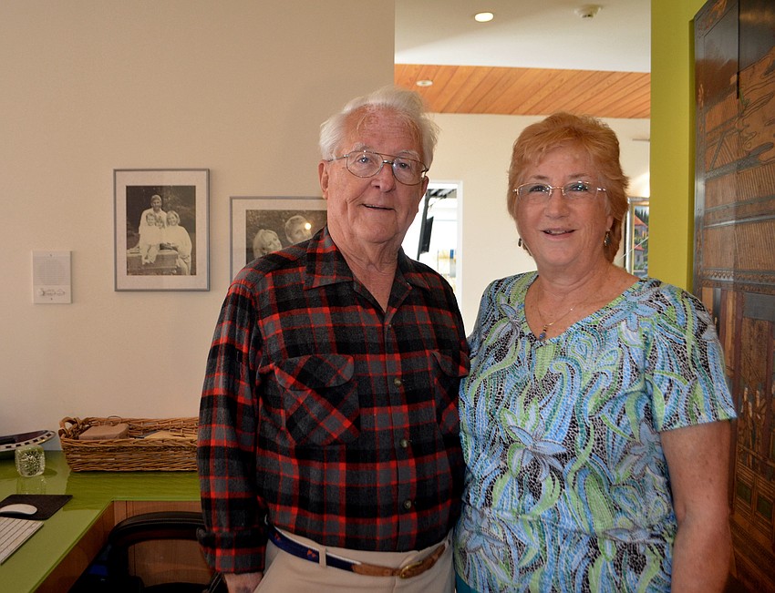 Yve and Marie Fikus 
1693. Clifford and Beverley Root