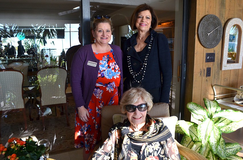 Tricia Mire, Nona Heaslip (seated) and Ann Garberding