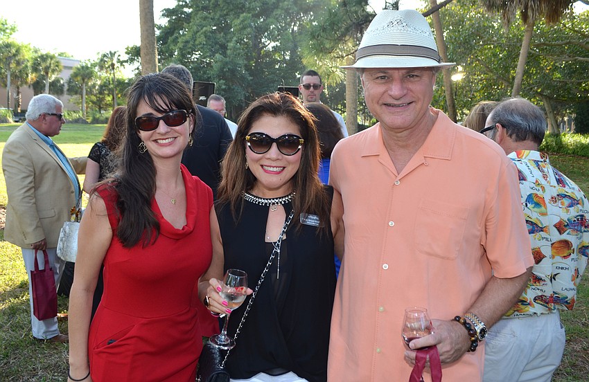 Alice Murphy, Tina Shao-Napoli and Dan Napoli