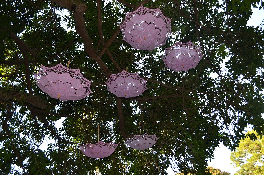 Guests encountered several elegant touches at the 5th annual Wine Walk to Ca’ d’Zan on March 31 at The Ringling.