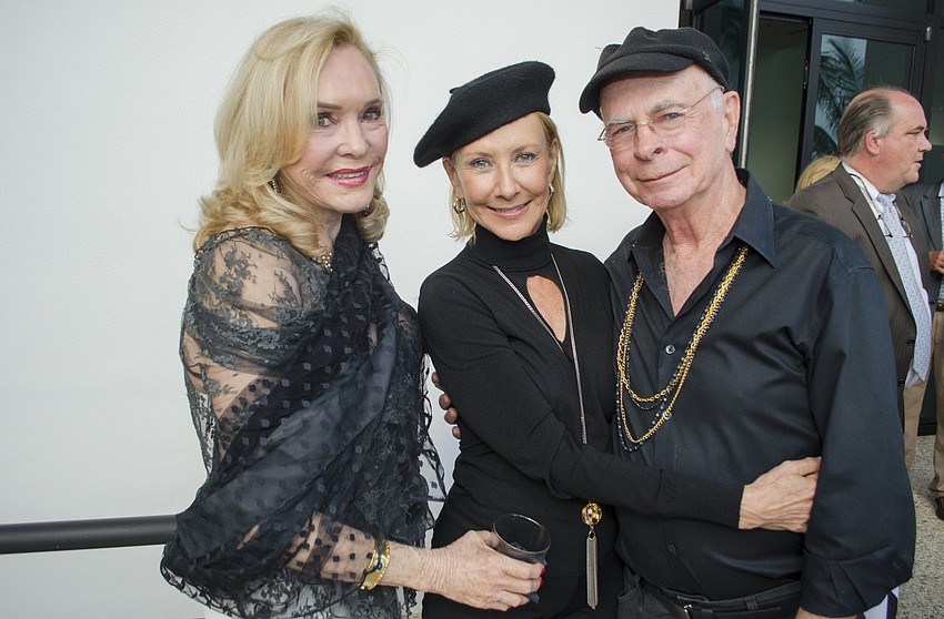 Margaret Wise with Deborah and Walton Beacham