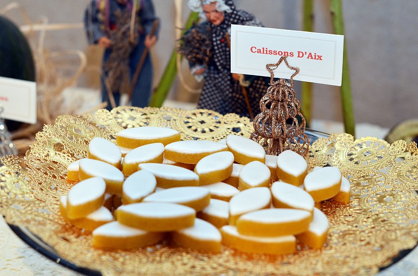 Friends of the Sarasota Ballet hosted â€˜Noel en Provenceâ€™ Monday, Dec. 15, at Michaelâ€™s On East. Guests enjoyed a social hour, raffle and hors dâ€™oeuvres before sitting down to lunch.