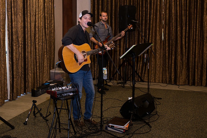 James Hope and Billy Lyon played music throughout cocktail hour.