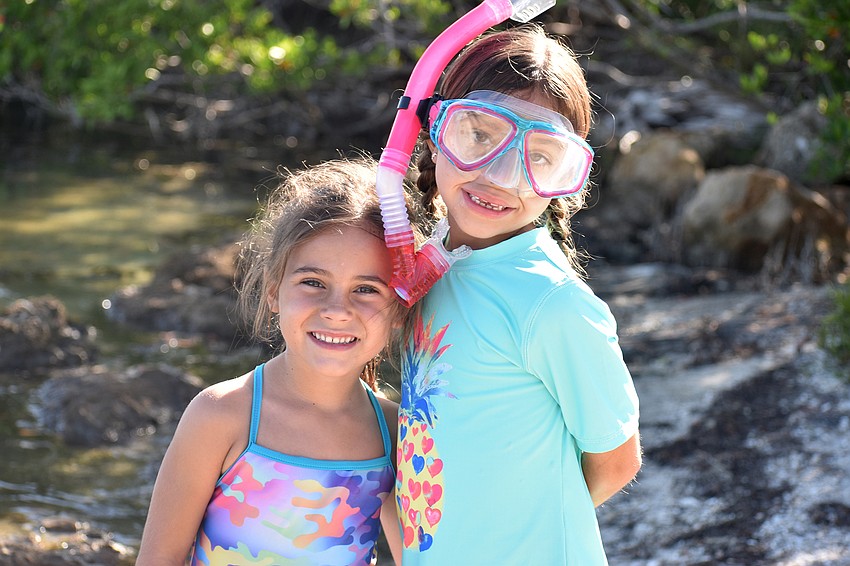 Emma Uihlein and Amelia Thomas