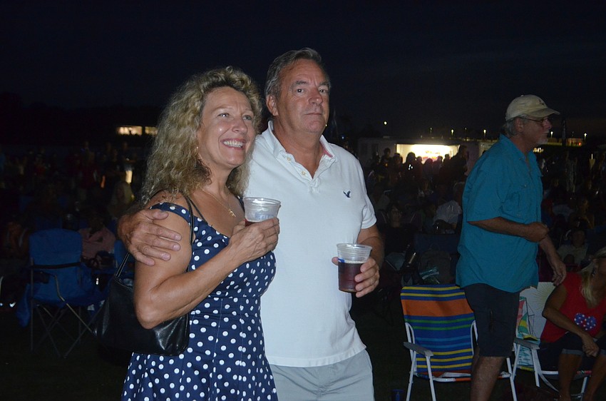 Siesta Key's Jackie Lee and Jeff Lee enjoy the music.