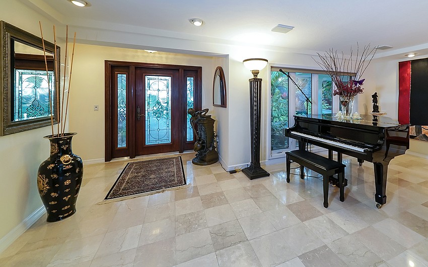 Entrance of the main home at 916 N. Casey Key Road.