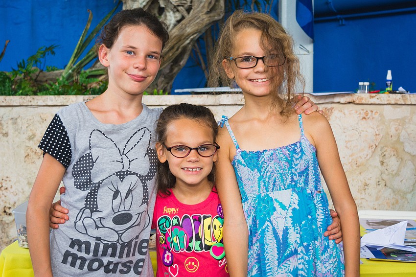 Zoey, Alice and Victoria Atwood