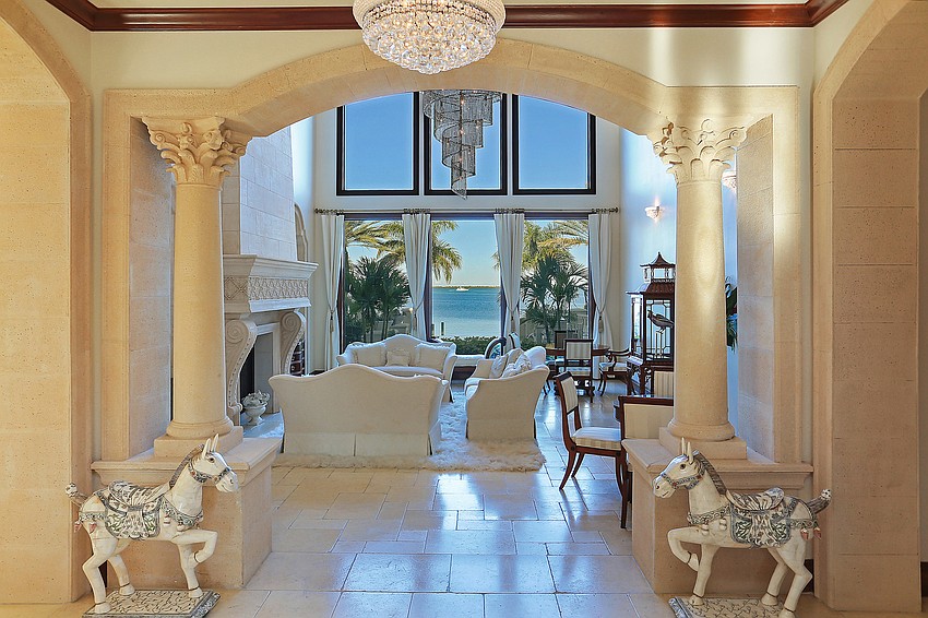 5060 Gulf of Mexico Drive.