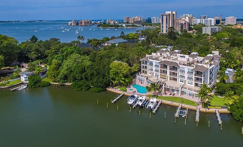 A penthouse in the Hudson Crossing condominiums on South Orange Avenue recently sold for $1.84 million. Built in 2007, it has three bedrooms, three baths and 2,511 square feet of living area.