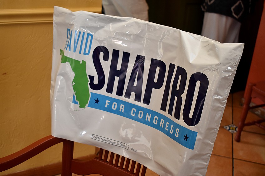 Congressional candidate David Shapiro spoke with attendees on Aug. 14.