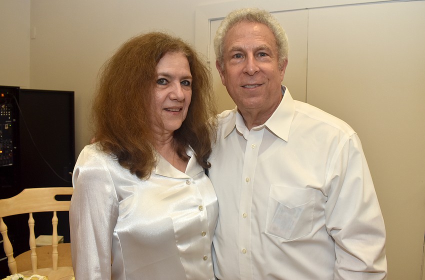 Cantor Robert Marinoff and Elsa Marinoff