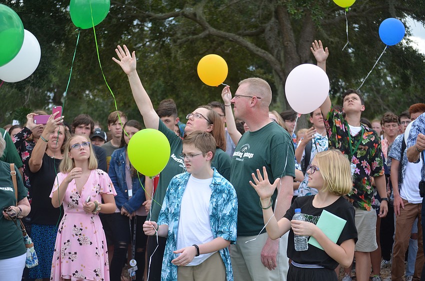 Matthew Powers family release balloons on Sept. 21, around 20 ballons were released.