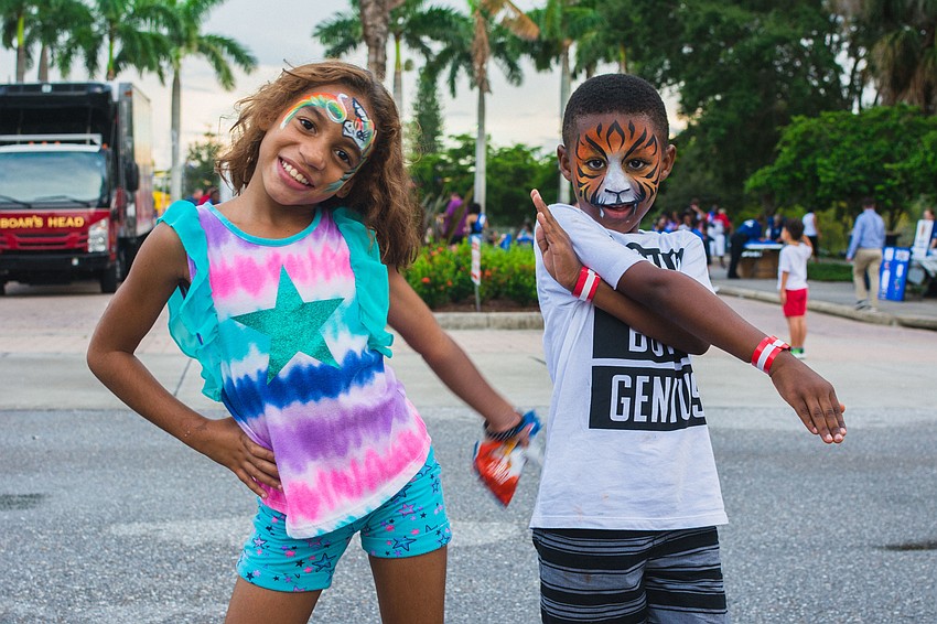 Shel'Tabia Hill and Zaylon McCullough