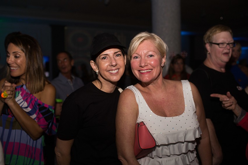 Clara Reynardus de Villanueva and Julie Baron