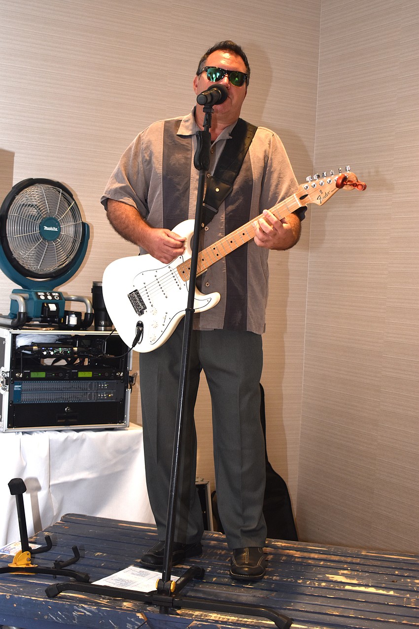 Live music was played throughout the event.