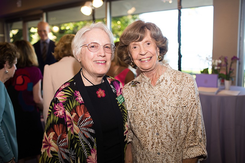 Jane Paulishak and Pat Knasiak