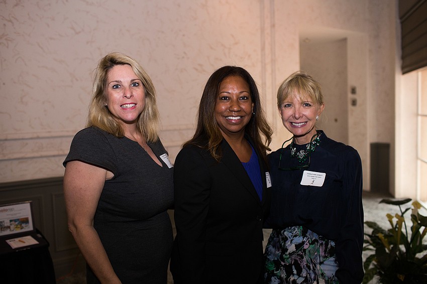 Alexis Rosenberg, Honoree Rochelle Taylor Curley and Charlie Ann Syprett