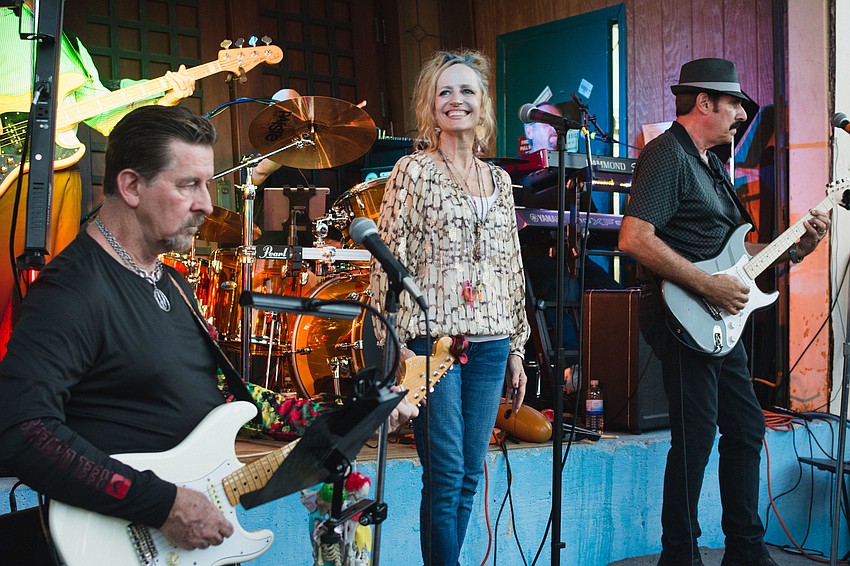 Guests enjoyed live music throughout the evening.