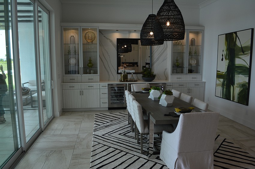 The formal dining room in the Solana Caribbean.