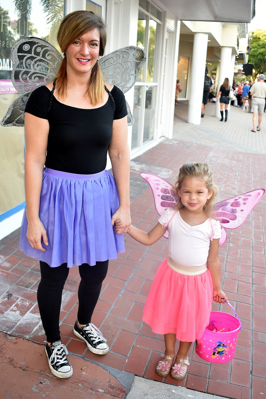 Nicole and Stella Dinzey