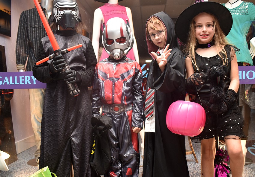 Lucas and Tomas Cortes, Violet Valla and Jessa Winn