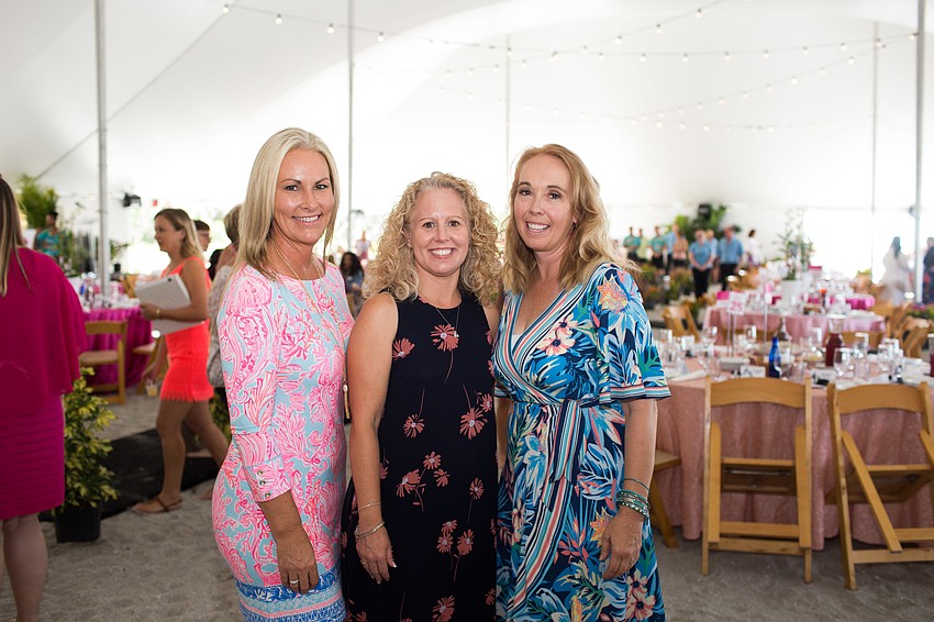 Co-Chairwomen Lisa Jackson, Lisa Giglio and Renee Ryckman