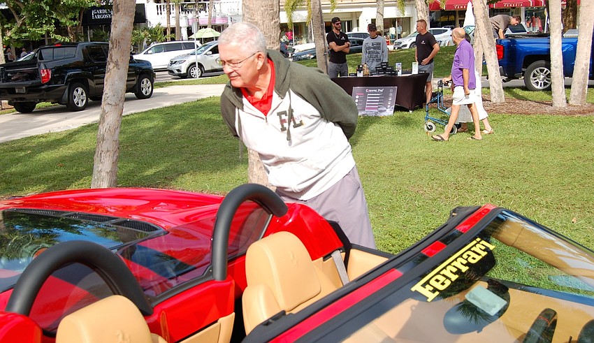 Dave Baxter checked out Joseph Dawson's F-430 Spyder.