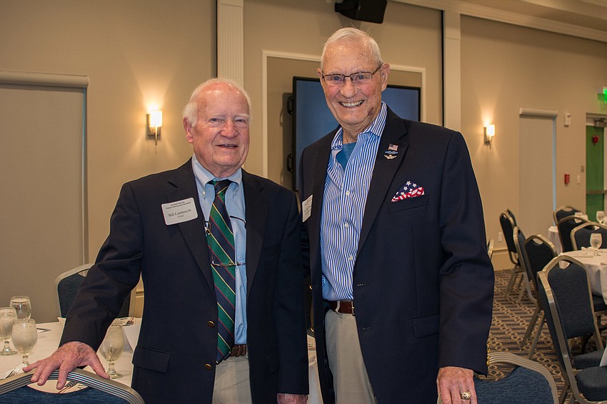 Bill Lambrecht and U.S. Army veteran Bob Fernander