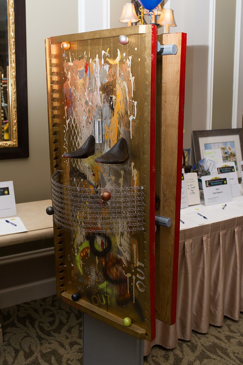 Two sculptures by Miro Czekanski were up for bids in the silent auction.