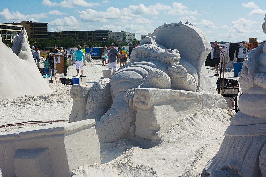 An alligator-inspired sculpture by Ron MacDonald and Steve Topazio brought Florida flavor to the festival.