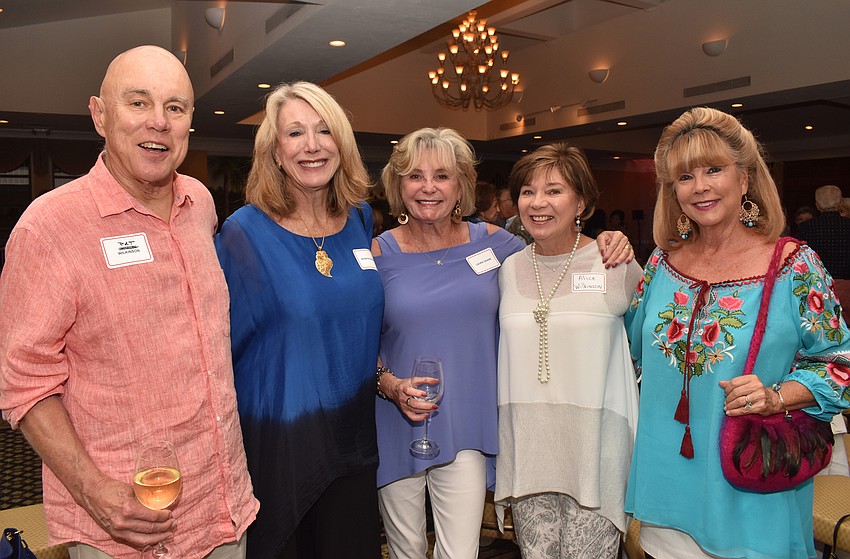 Pat Wilkinson, Robyn Schmitt, Laurie Deane, Alice Wilkinson and Joanne Forch