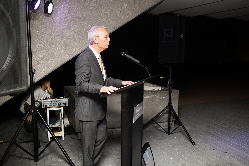 Steven High gives remarks to the guests before dinner.