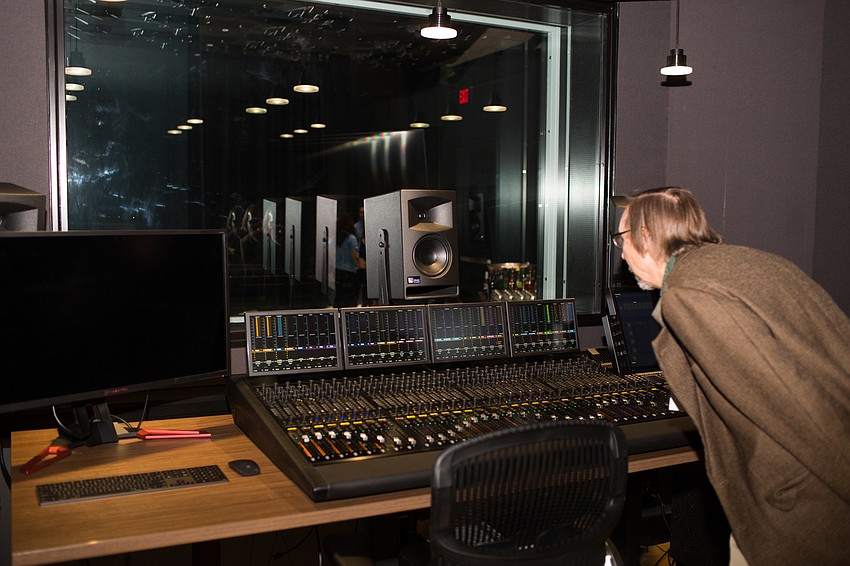 The facility houses three sound stages, a mixing room and three soundstages.