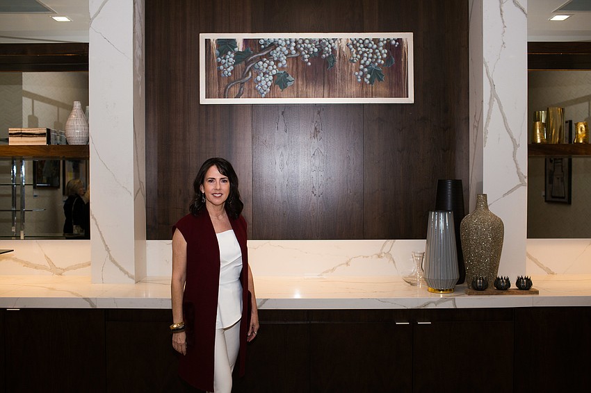 Clara Reynardus de Villanueva with her piece, 