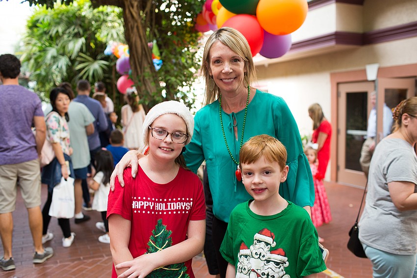 Paula, Cynthia and Davis Drake