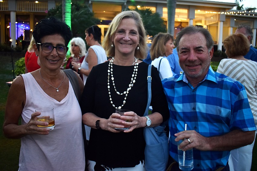 Mary Ann Nocco and Patti and Michael Schaffer