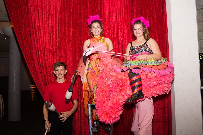 The Sailor Circus performers entertained during dinner.