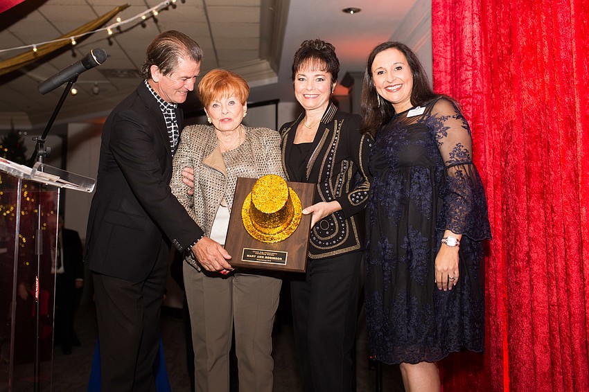 Founder and CEO Pedro Reis, Honoree Mary Ann Robinson, Founder and Vice President Dolly Jacobs and Jennifer Mitchell