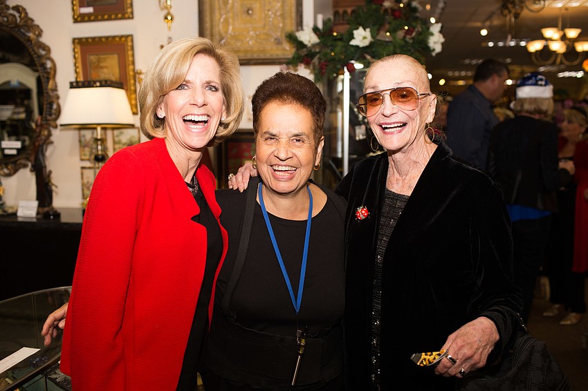 Paula Sorg, Amparo Echevrry and Marlene Liberman