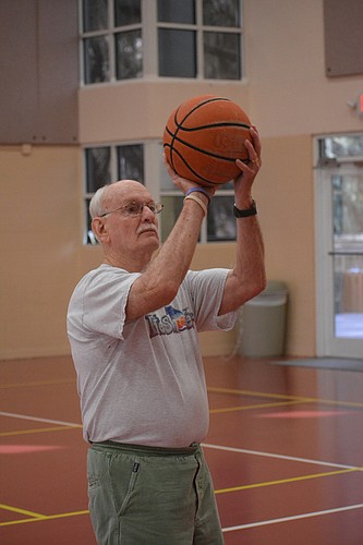Sarasota&#39;s Ronn Wyckoff is the only person in Florida Senior Games history to shoot a perfect 30/30 in the free throw competition twice.