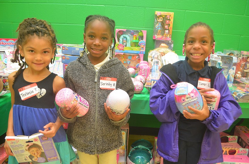 Trelayja Thomas, Serenity Hunter and Taraji Lamb