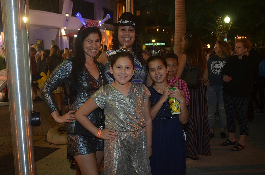 Angelina Grimsley, Yaneri Grimsley, Malia Jones and Nicole Sims