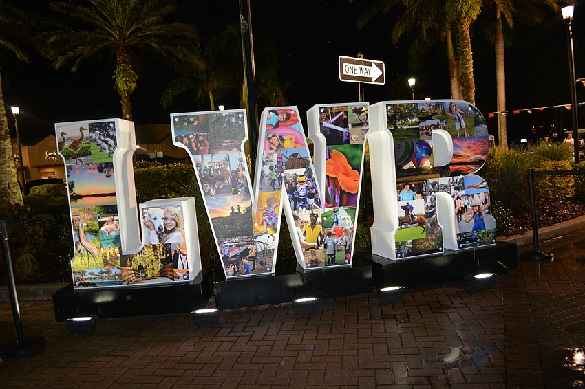 Guests could pose with this prop, which offered a colorful display by the fountain at Main Street.