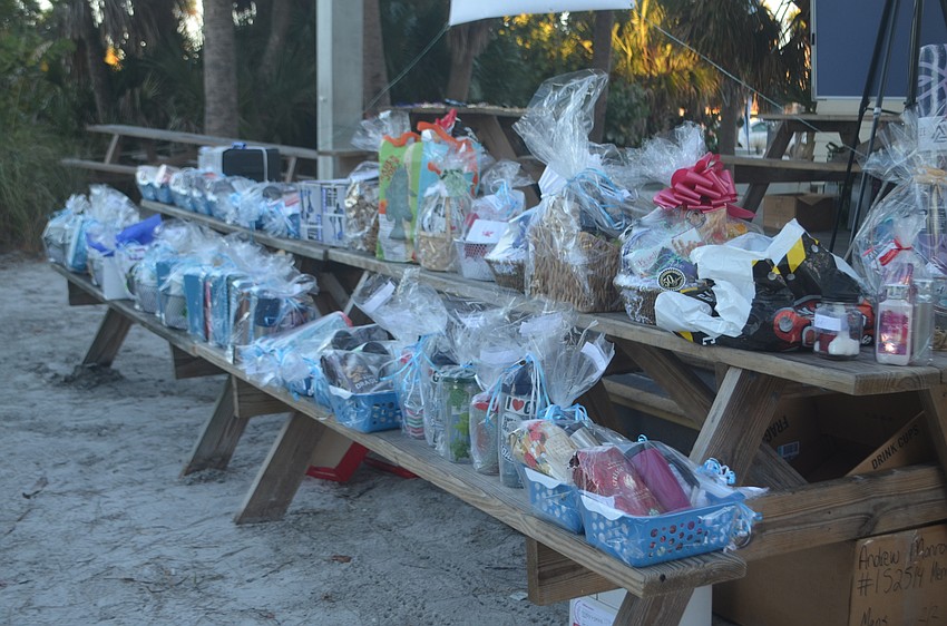 Prizes were given out to the participants.