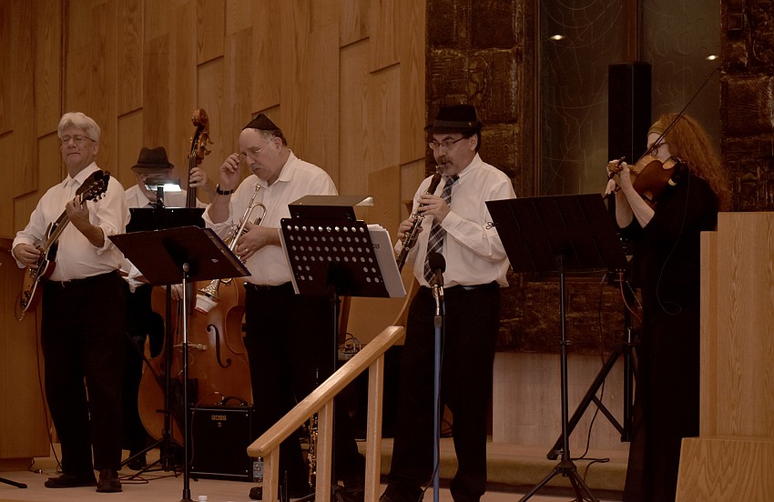 KlezMania on the Gulf performed for temple members.