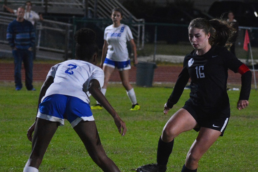 Lakewood Ranch soccer captain doubles as painter Your