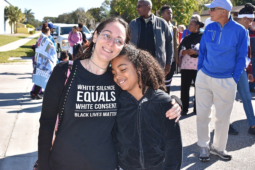 Kiera and Karissa Forlenza